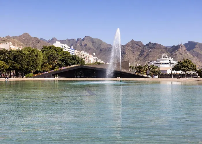 Chayofa Atico * Santa Cruz de Tenerife
